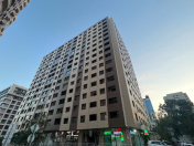 Satılır 3 otaqlı 113 m2 yeni tikili 28 May m.