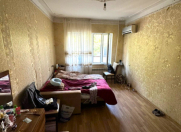 Satılır 2 otaqlı 66 m2 köhnə tikili Gənclik m.