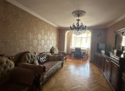 Satılır 3 otaqlı 80 m2 köhnə tikili Gənclik m.