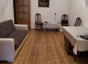 Satılır 4 otaqlı 82 m2 köhnə tikili 7 mkr