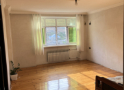 Satılır 2 otaqlı 60 m2 köhnə tikili Qaraçuxur