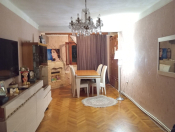 Satılır 2 otaqlı 50 m2 köhnə tikili İnşaatçılar m.