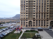 İcarəyə verilir 2 otaqlı 71 m2 yeni tikili Bayıl