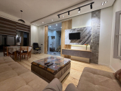 Satılır 5 otaqlı 174 m2 həyət evi Qazax