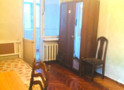 Satılır 1 otaqlı 53 m2 köhnə tikili Dədə Qorqud parkı