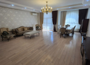 Satılır 4 otaqlı 210 m2 yeni tikili Nəriman Nərimanov m.