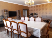 Satılır 4 otaqlı 178 m2 yeni tikili Həzi Aslanov m.