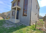 Satılır 4 otaqlı 151.5 m2 həyət evi Savalan