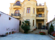 Satılır 6 otaqlı 500 m2 villa Rəsulzadə