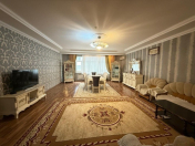 Satılır 3 otaqlı 160 m2 yeni tikili Nizami m.