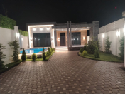 Satılır 4 otaqlı 196 m2 bağ evi Şüvəlan Park ticarət mərkəzi