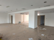 İcarəyə verilir 5 otaqlı 250 m2 ofis Şah İsmayıl Xətai m.