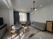 İcarəyə verilir 3 otaqlı 90 m2 yeni tikili Elmlər Akademiyası m.