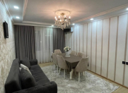 Satılır 2 otaqlı 56 m2 köhnə tikili Qara Qarayev m.