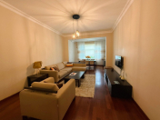 Satılır 3 otaqlı 120 m2 köhnə tikili 28 May m.