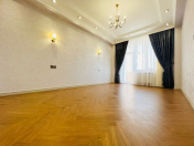 Satılır 3 otaqlı 107 m2 yeni tikili Badamdar