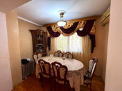Satılır 2 otaqlı 60 m2 köhnə tikili İnşaatçılar m.