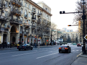 Satılır 3 otaqlı 75 m2 köhnə tikili İçəri Şəhər m.