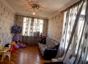 Satılır 2 otaqlı 55 m2 köhnə tikili Bakıxanov