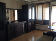 Satılır 1 otaqlı 30 m2 köhnə tikili Neftçilər m.