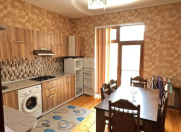 İcarəyə verilir 3 otaqlı 70 m2 yeni tikili Xətai r.