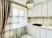 Satılır 2 otaqlı 51 m2 köhnə tikili Hyatt Regency