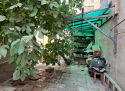 Satılır 4 otaqlı 80 m2 həyət evi İnşaatçılar m.