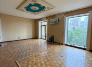 Satılır 3 otaqlı 105 m2 köhnə tikili Koala parkı