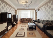 Satılır 3 otaqlı 150 m2 yeni tikili Neftçilər m.