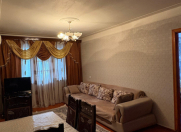 Satılır 2 otaqlı 55 m2 köhnə tikili Xalqlar Dostluğu m.