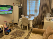 Satılır 3 otaqlı 85 m2 köhnə tikili Həzi Aslanov m.