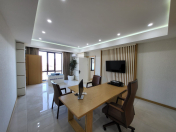 İcarəyə verilir 4 otaqlı 185 m2 ofis 28 May m.