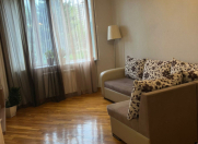 Satılır 2 otaqlı 65 m2 köhnə tikili 8 mkr