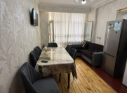 Satılır 3 otaqlı 70 m2 yeni tikili İnşaatçılar m.