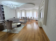 İcarəyə verilir 5 otaqlı 265 m2 yeni tikili Gənclik m.