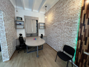 Satılır 2 otaqlı 36 m2 köhnə tikili Axundov bağı