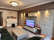 Satılır 3 otaqlı 115 m2 köhnə tikili İnşaatçılar m.