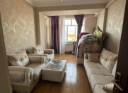 Satılır 4 otaqlı 155 m2 yeni tikili İnşaatçılar m.