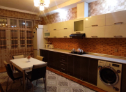 İcarəyə verilir 3 otaqlı 110 m2 yeni tikili Yasamal r.