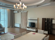 İcarəyə verilir 4 otaqlı 200 m2 yeni tikili Səməd Vurğun parkı