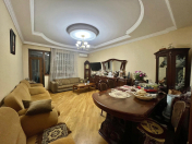 Satılır 2 otaqlı 80 m2 yeni tikili 8 Noyabr m.