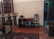 İcarəyə verilir 3 otaqlı 90 m2 köhnə tikili Nəriman Nərimanov m.