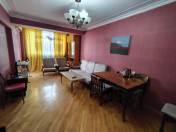 Satılır 3 otaqlı 90 m2 köhnə tikili 28 May m.