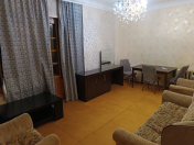 İcarəyə verilir 2 otaqlı 65 m2 köhnə tikili Asan Xidmət-4