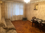 İcarəyə verilir 2 otaqlı 46 m2 köhnə tikili Gənclik m.