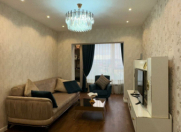 İcarəyə verilir 3 otaqlı 70 m2 köhnə tikili Gənclik m.