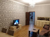 İcarəyə verilir 3 otaqlı 130 m2 yeni tikili Heydər Əliyev Mərkəzi