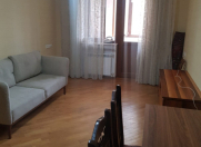 Satılır 2 otaqlı 65 m2 köhnə tikili Yasamal r.