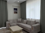 Satılır 2 otaqlı 72 m2 yeni tikili İnşaatçılar m.