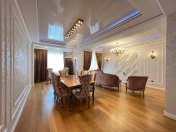 Satılır 5 otaqlı 300 m2 yeni tikili 2 mkr